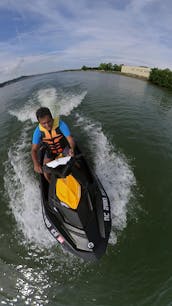 Diversão no Sun Jet Skis Lake Wylie! 2024 Sea Doo com alto-falantes Bluetooth!