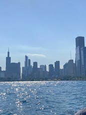 Captain Memo's 28 ft. Sea Ray in Chicago