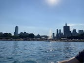 Captain Memo's 28 ft. Sea Ray in Chicago