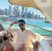 Yacht à moteur Formula de 39 pieds, idéal pour un parc à bébé !