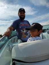 Private Tours on 27' Baja Boss Speedboat in Chicago with Captain Bob