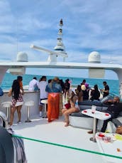 Charter the 100ft Denison Stunning Party Yacht in Chicago, Illinois