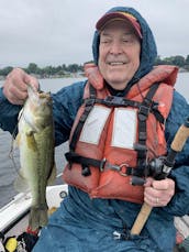 Charter 20' Lund Bass Boat for 3 in Chicago, Illinois