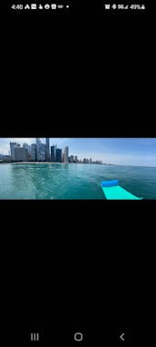 Location de yacht de luxe sur plusieurs niveaux à Chicago - Les jouets aquatiques sont inclus ! (M)