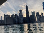 Location de yacht de luxe sur plusieurs niveaux à Chicago - Les jouets aquatiques sont inclus ! (M)