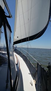 Irwin Center Cockpit 53ft Cruising Monohull in Clear Lake Shores!!