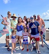 20FT PONTOON IN CLEARWATER ISLAND HOPPING TO POPULAR LOCAL ISLANDS