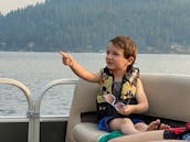 Sun Tracker Deluxe 20 Party Barge in Coeur d'Alene