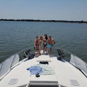 Experience Colonial Beach in Style with SeaRay 220 Sundeck Bowrider Adventure!