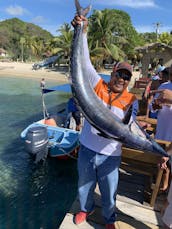 Private Snorkeling Trip By Boat in Coxen Hole, Honduras