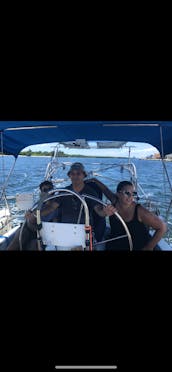 Hunter 34' Sailing in Fort Lauderdale