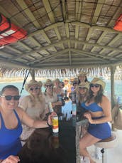 18 passengers 26ft Tiki Boat Adventure in Destin – Crab Island Adventure