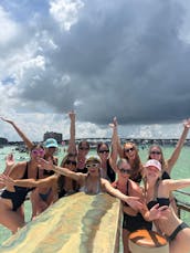 18 passengers 26ft Tiki Boat Adventure in Destin – Crab Island Adventure