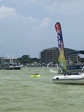 Sun Tracker Pontoon Rental in Destin