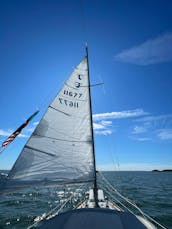 Sunset Sail Buzzards Bay em uma chalupa clássica!