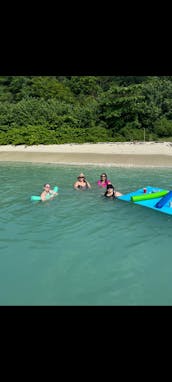 Visites privées et plongée avec tuba aux îles Icacos et Palomino - Grady White 27'