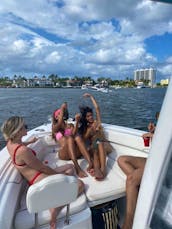 Cobia 28ft Center Console Rental in Fort Lauderdale, Florida
