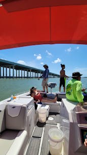 Spacious 21ft Scout Bowrider / Explore Galveston Bay
