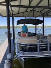 Pontón de 22' en Lake Granbury, Texas