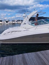 37’ Sea Ray Sundancer for Charter in Michigan - Grosse Pointe