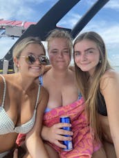 2019 Malibu MLX 21 Wakeboat Rental in Hendersonville