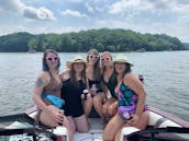 2019 Malibu MLX 21 Wakeboat Rental with Captain in Hendersonville