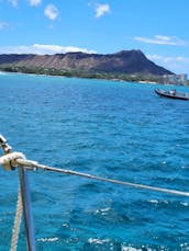 Location de voile privée de luxe Beneteau de 40 minutes dans le bassin de Kewalo à Honolulu