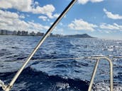 Location de voile privée de luxe Beneteau de 40 minutes dans le bassin de Kewalo à Honolulu