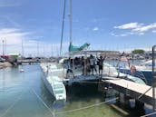 Location de voile sur un catamaran à voile sur mesure de 48 pieds à Honolulu, Hawaï