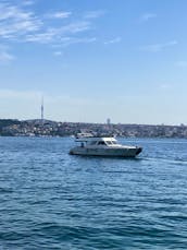 15 Person Motor Yacht for 15 People in İstanbul, Turkey!