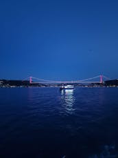 Impressive Luxury Yacht Charter For 15 People In İstanbul