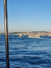 Impressive Luxury Yacht Charter For 15 People In İstanbul