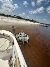 22ft Cobia, Great family/fishing/tubing boat 10ppl + Free Tubing