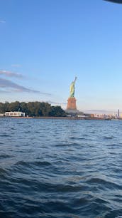 Étoile nautique amusante et spacieuse de 23 pieds à NY/NJ
