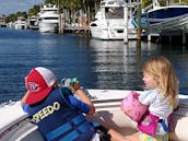 Boston Whaler 27' Center Console for Rent in Key Largo