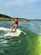 LAKE TRAVIS/!!! Surfing/Charters/Tubing/Lessons