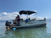 Pontoon Rental Kale Lake, Woods Lake and or Okanagan Lake