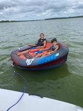 Family fun on Lake Lewisville with Yamaha AR190 Jetboat