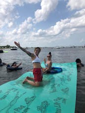 40’ Power Cruiser Yacht on Lewisville Lake