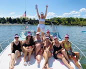 40’ Power Cruiser Yacht on Lewisville Lake