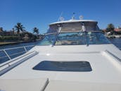 *** 60' Luxury SeaRay Yacht - Up to 13 guests! 