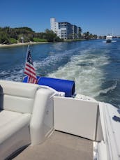 *** 60' Luxury SeaRay Yacht - Up to 13 guests! 