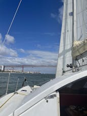 Aluguer de catamarã de cruzeiro Fountaine Pajot em Lisboa