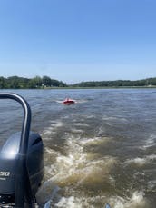 Powerful, Luxury Tritoon w/ 150HP & All the Toys at Beautiful Lake Gaston!