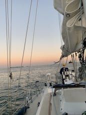 32' Ericson Racer/Cruiser Sailboat Charter in Long Beach, California