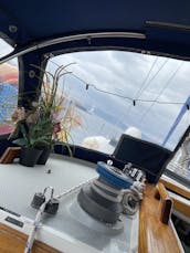 Cruise In Style On Roomy Sailboat - 36' Catalina in Marina del Rey