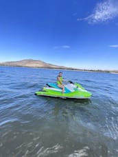 Location de jetski Yamaha Waverunners 2022 à Corona, en Californie