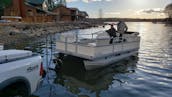 17' Sun Tracker Pontoon - Pick up in Mesa, Arizona