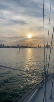 ALL FEES INCLUDED! Endeavor 43 Sailboat Charter out of Miami. 