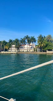 38’ Morgan Sailboat Rental in Miami Beach, Florida